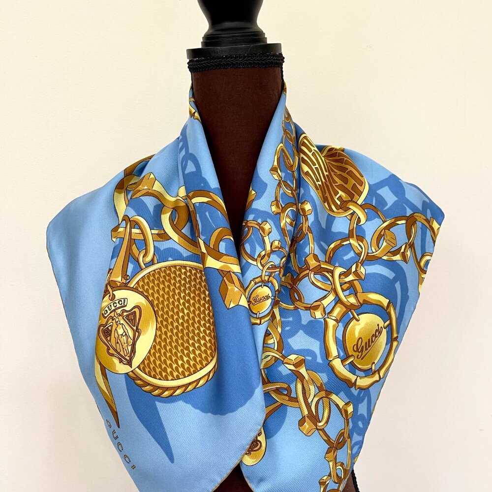 Gucci Logo Chains Blue Gold Silk Twill Scarf - Picture 6 of 11